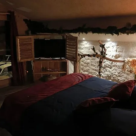 Boutique - Sauna And Jacuzzi - El Clandestino Lodge *